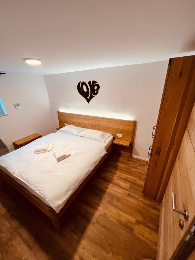 Pjagodic Hotel Cerklje - 5Min To Airport Церклє-на-Горенськем Екстер'єр фото