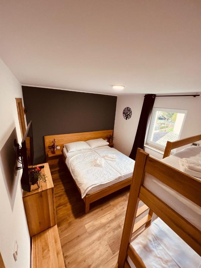 Pjagodic Hotel Cerklje - 5Min To Airport Церклє-на-Горенськем Екстер'єр фото