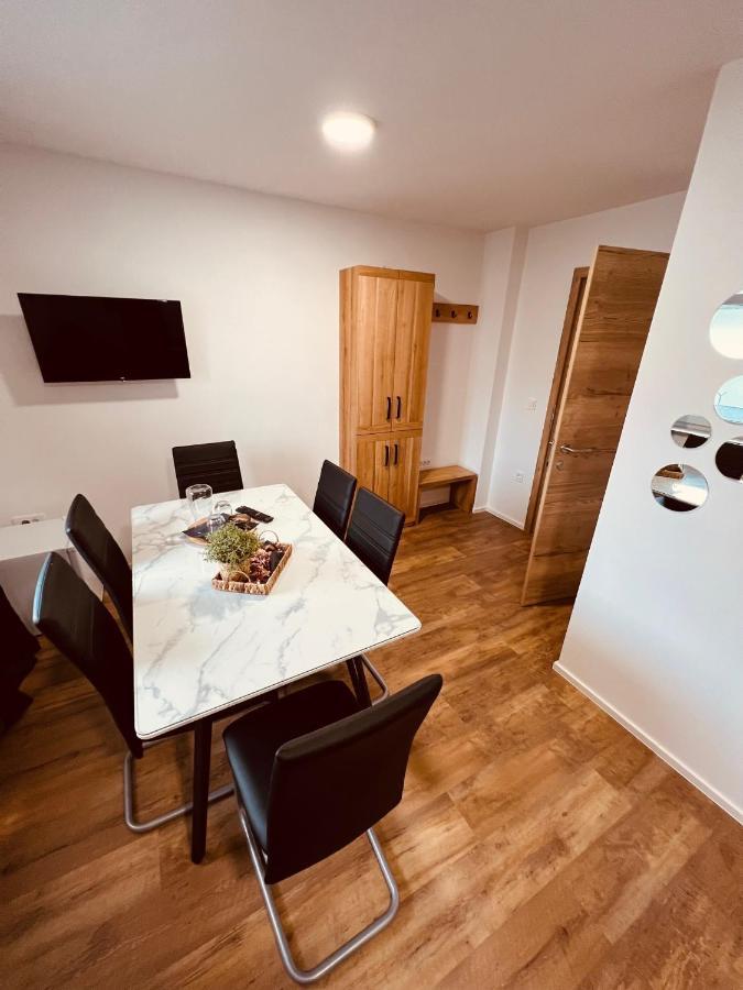 Pjagodic Hotel Cerklje - 5Min To Airport Церклє-на-Горенськем Екстер'єр фото