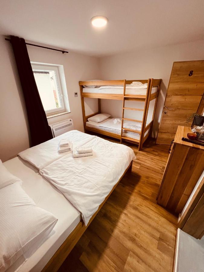 Pjagodic Hotel Cerklje - 5Min To Airport Церклє-на-Горенськем Екстер'єр фото