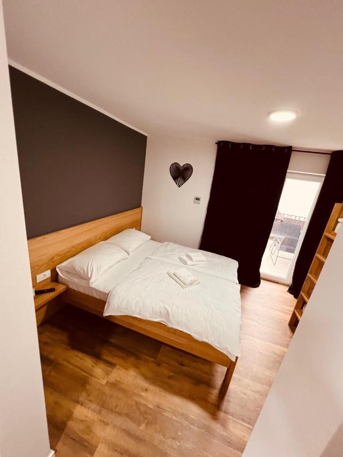 Pjagodic Hotel Cerklje - 5Min To Airport Церклє-на-Горенськем Екстер'єр фото