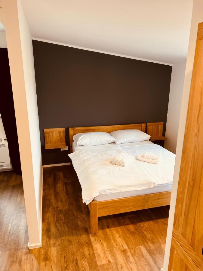 Pjagodic Hotel Cerklje - 5Min To Airport Церклє-на-Горенськем Екстер'єр фото